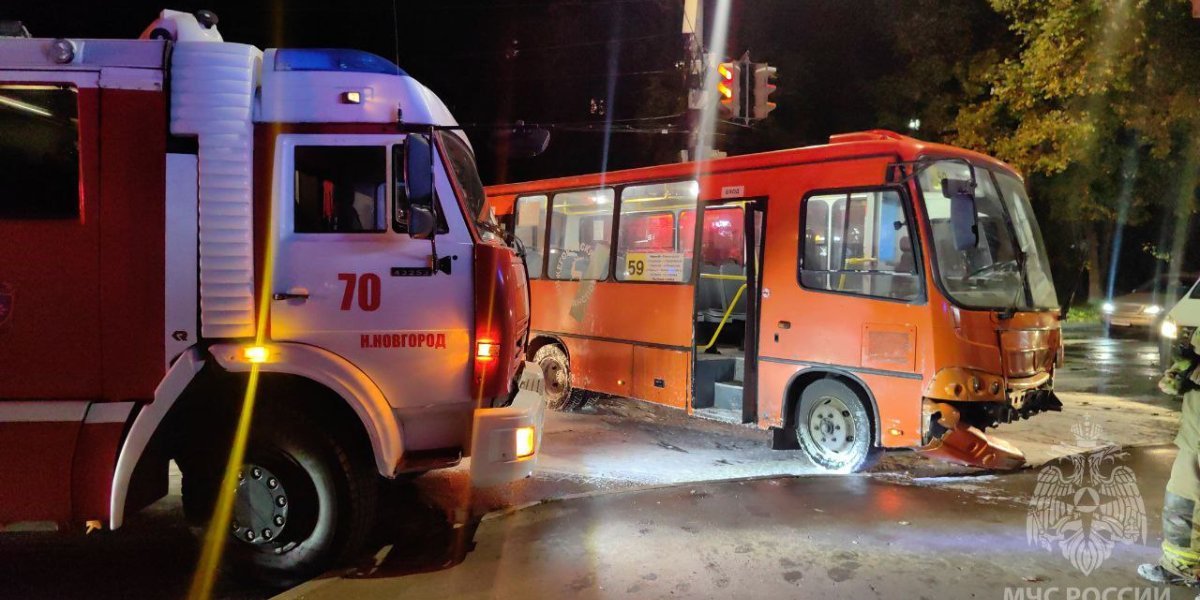 Хроники нижегородского ДТП: как упрямство двух водителей парализовало движение и едва не привело к трагедии